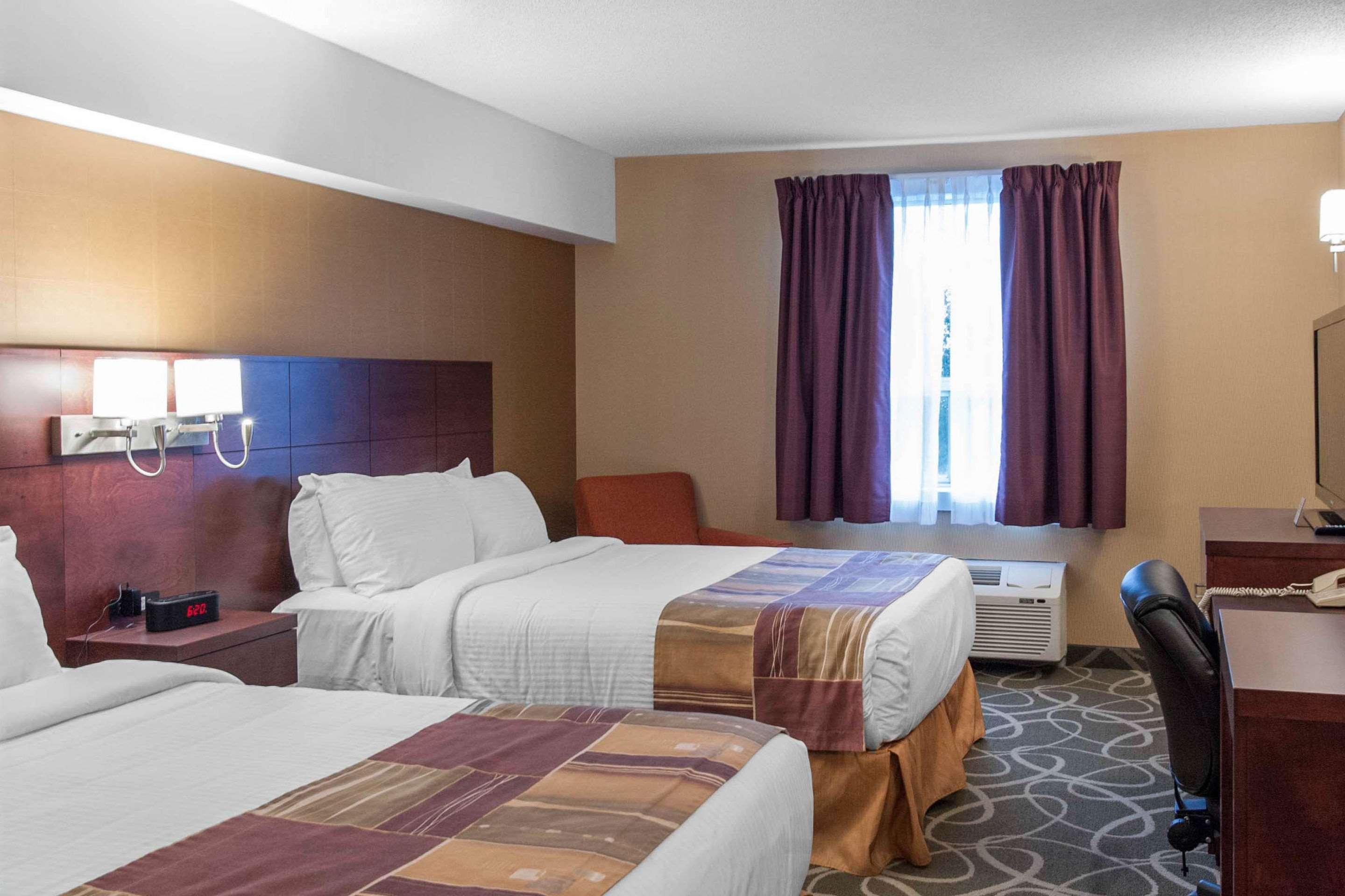 Quality Hotel & Suites Gander Exterior photo